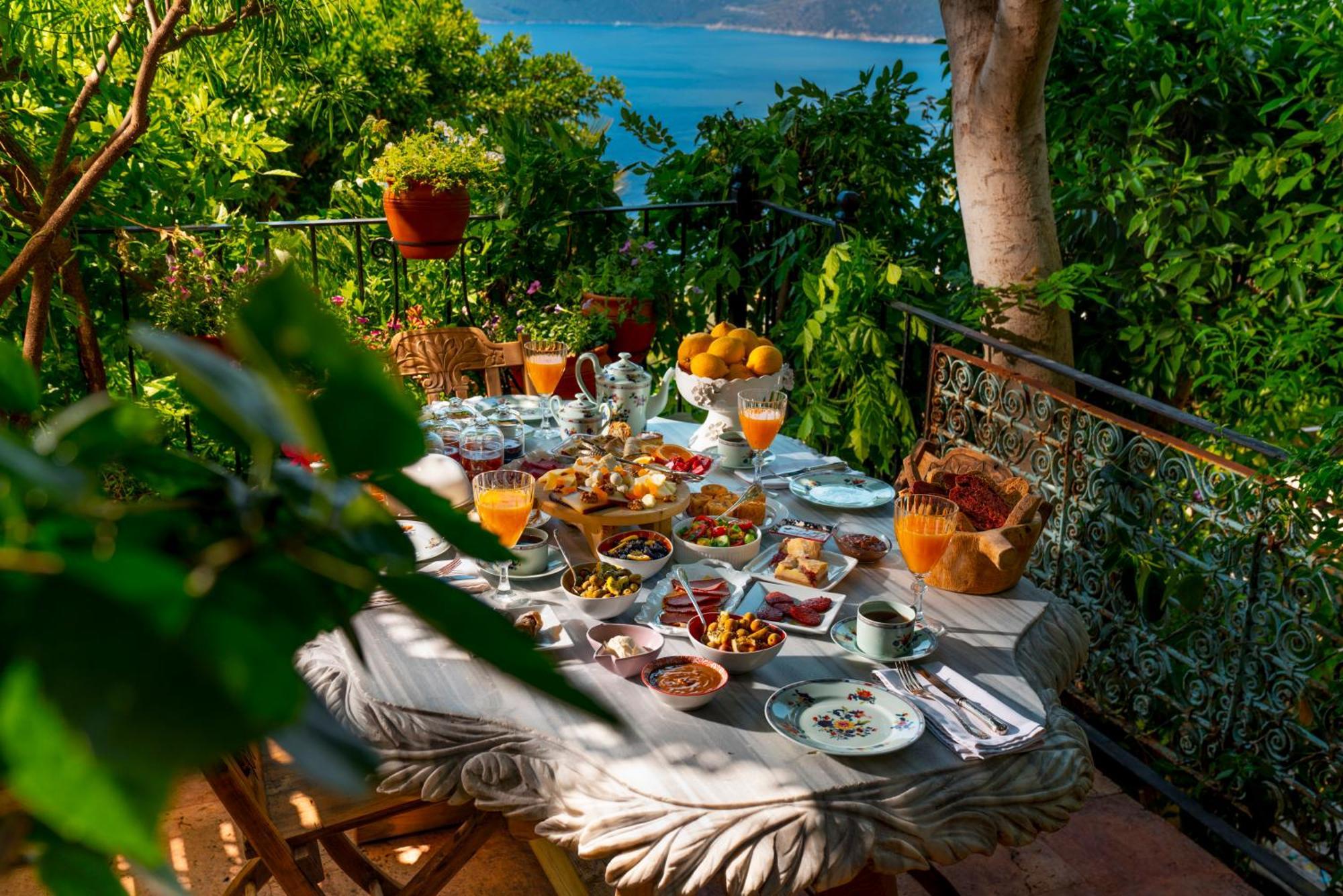 Fidanka Hotel Kalkan Esterno foto